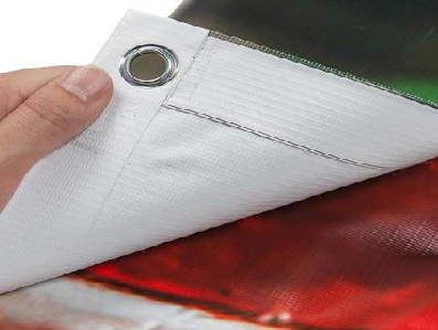 鄂州喷绘和刀刮布的工艺区别。